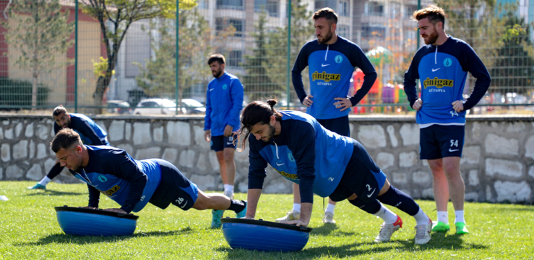 Belediye Kütahyaspor’da Nevşehir mesaisi! Hedef mutlak 3 puan!