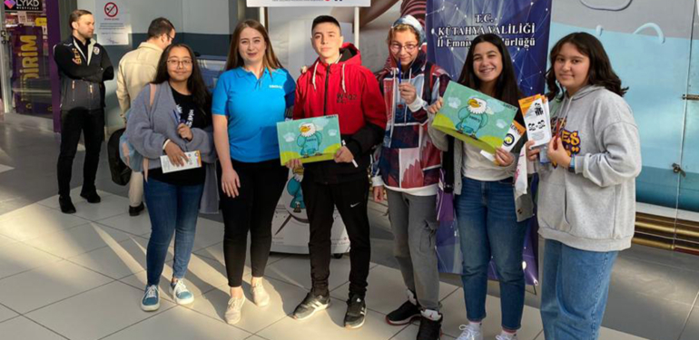 Kütahya’da siber suçları önlemek için bin kişiye tanıtım yapıldı