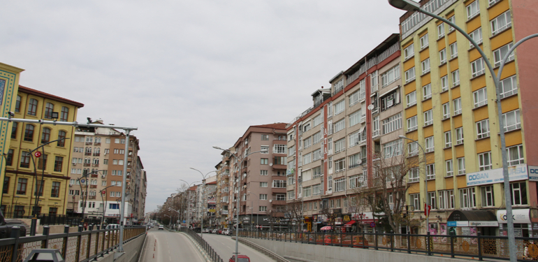 Kirasını 11 lira eksik yatırdı, mahkeme tahliye kararı verdi