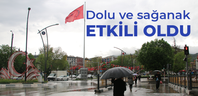 Kütahya’da dolu ve sağanak etkili oldu