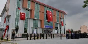 Jandarma ekipleri göz açtırmıyor (3)