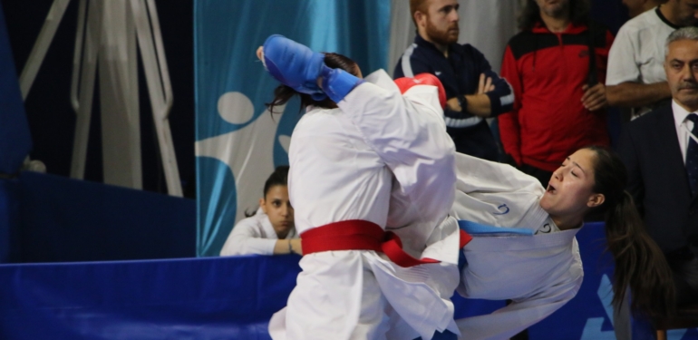 Karate gençler Türkiye finalleri Kütahya’da