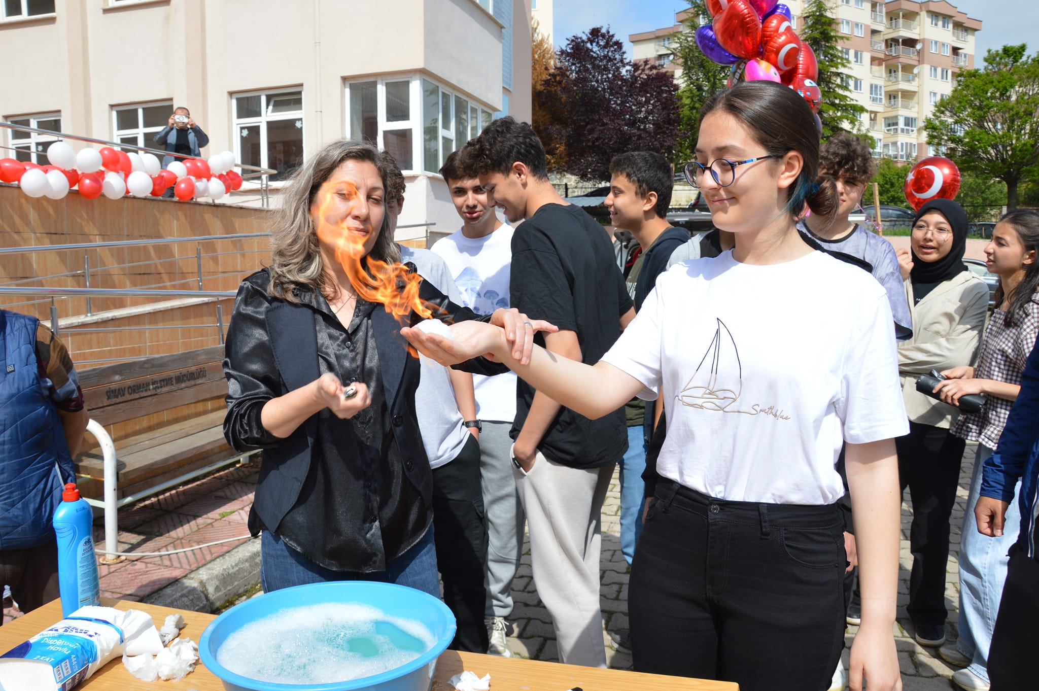 Simav’da öğrencilerden festival gibi şölen