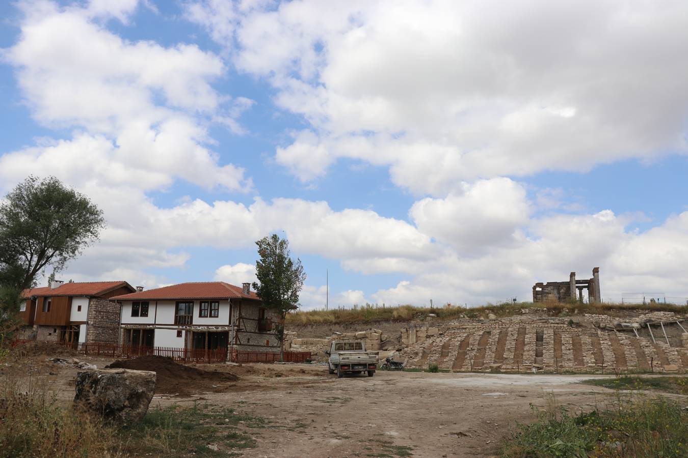 Aizanoi Antik Kenti'nde Osmanlı ve Roma kültürleri iç içe yaşatılacak