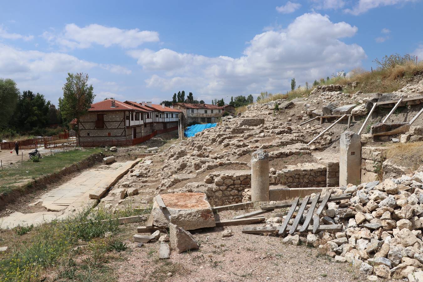 Aizanoi Antik Kenti'nde Osmanlı ve Roma kültürleri iç içe yaşatılacak