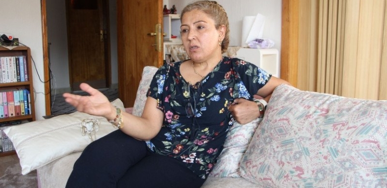 Emekli hemşireyi internet üzerinden dolandırdılar