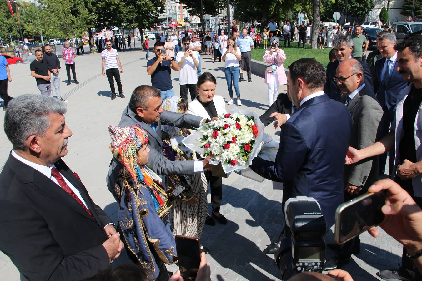 Vali Musa Işın Kütahya'da yeni görevine başladı