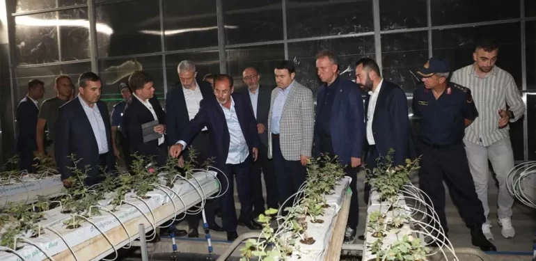 Vali Musa Işın üreticilerle buluştu