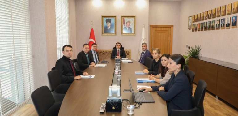 Kütahya Valisi Musa Işın, turizm projeleri hakkında bilgi aldı