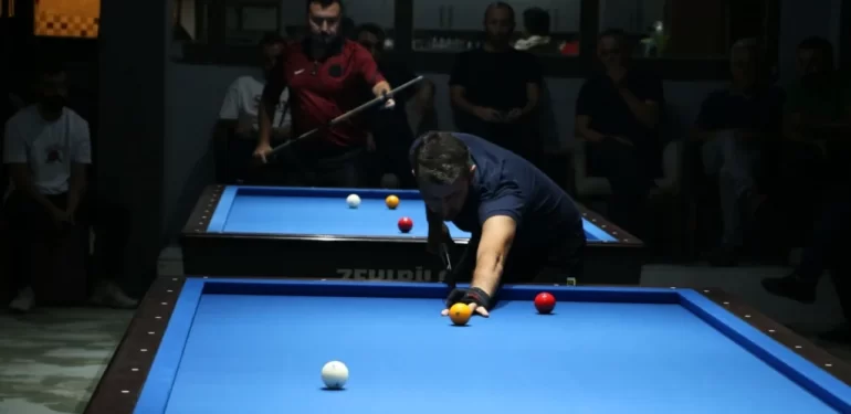 Kütahyalı bilardocular, bu sefer kontenjan için yarıştı