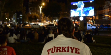 Kütahyalılar “Filenin Sultanları”nı dev ekranda izledi