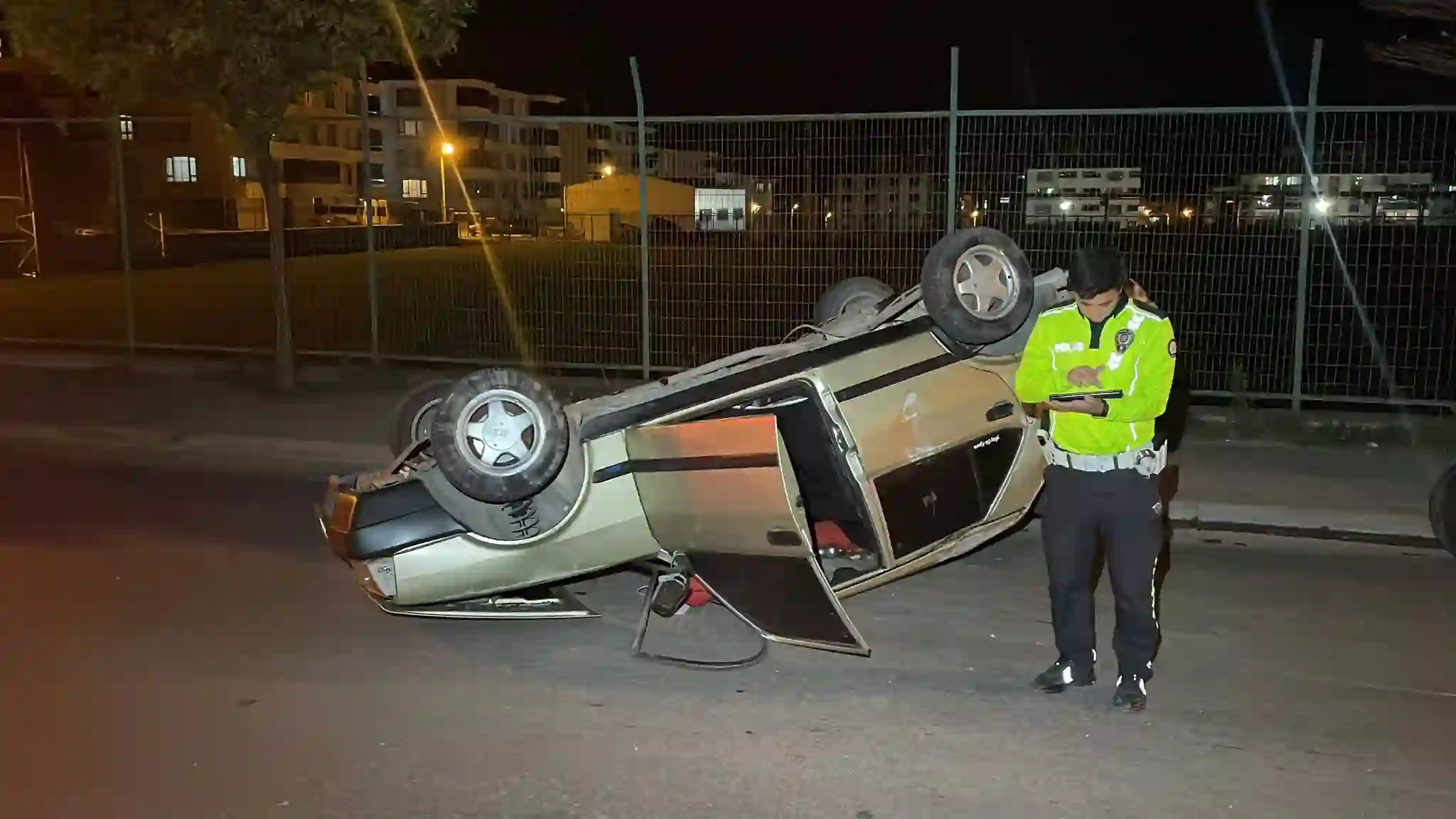 Kütahya'da TOFAŞ Marka Araç Kazası ve Sürücüsünün Kayboluşu