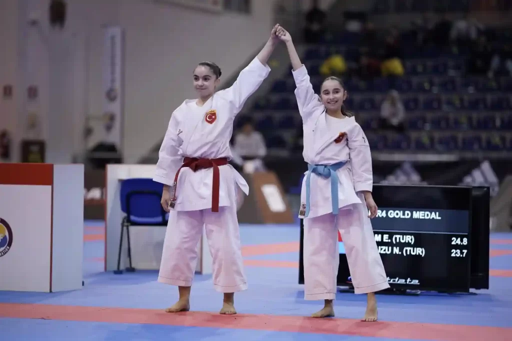 Kütahya'dan Dünya Karate Şampiyonluğu