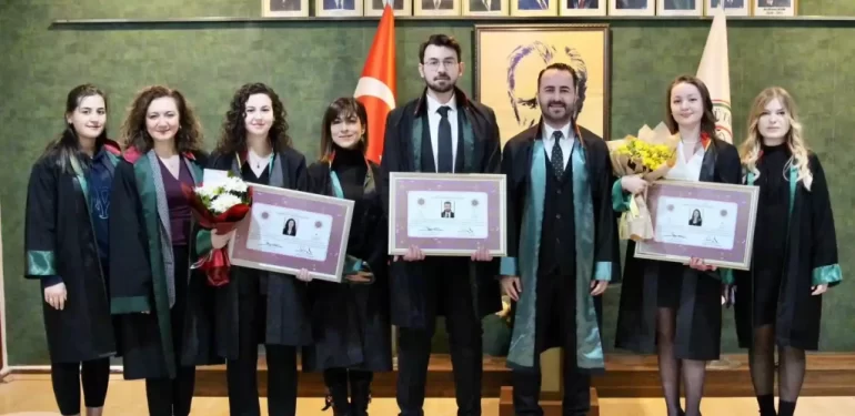 Kütahya Barosu’nda Genç Avukatların Yemin Töreni