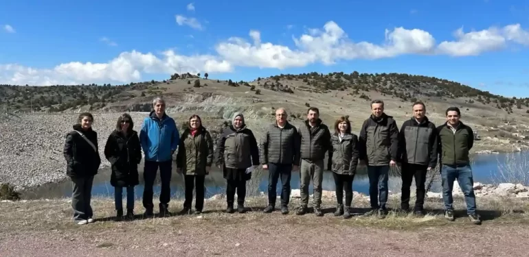 Kütahya’da arazilerin tahribatı incelendi