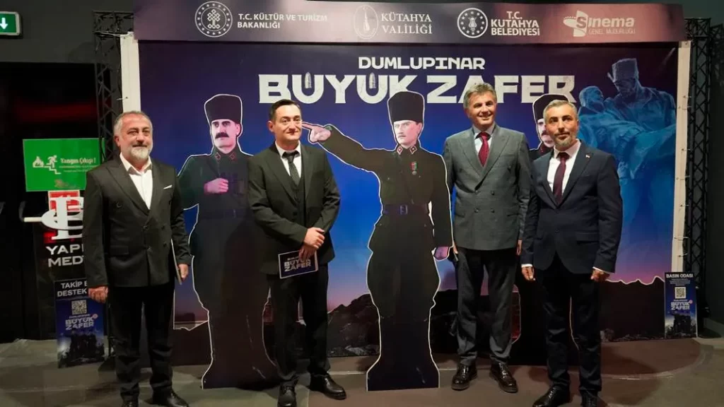 Kütahya’da ‘Dumlupınar Büyük Zafer’ filminin galası yapıldı