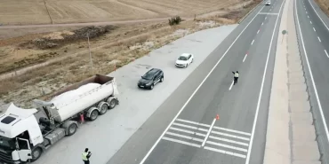 Kütahya'da jandarma ekiplerinden sıkı denetim