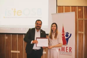 Üniversitelilerle sanayi temsilcileri Kütahya’da bir araya geldi