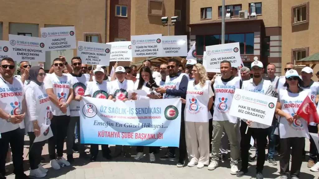 Kütahya’da sağlık çalışanları zam teklifini kabul etmedi