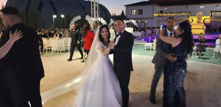 Kütahya’nın sevilen başkomiseri dünya evine girdi